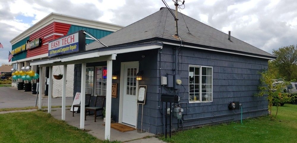 912 Arsenal St, Watertown, NY 13601